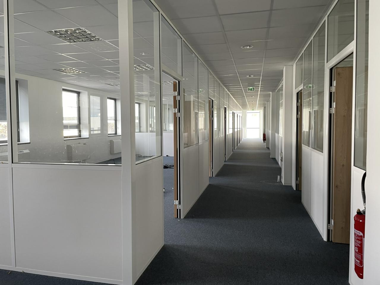 Bureau Saint-Ouen-l'Aumône 3301m² Location bureau Saint-Ouen-l'Aumône Val-d'Oise OLBUR2105995 1